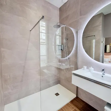 Apartament Spacieux Et Lumineux Duplex Avec Terrasse Hypercentre Angoulême