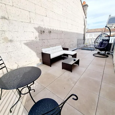 Spacieux Et Lumineux Duplex Avec Terrasse Hypercentre *
