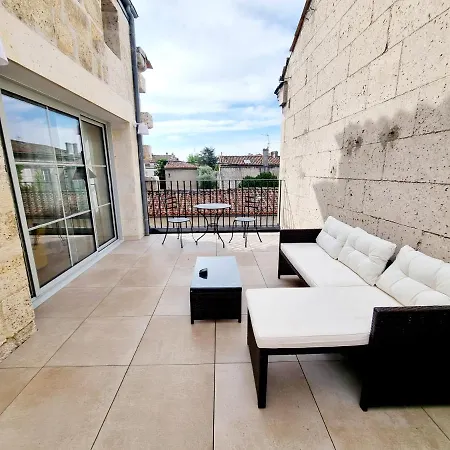 Spacieux Et Lumineux Duplex Avec Terrasse Hypercentre Apartament Angoulême