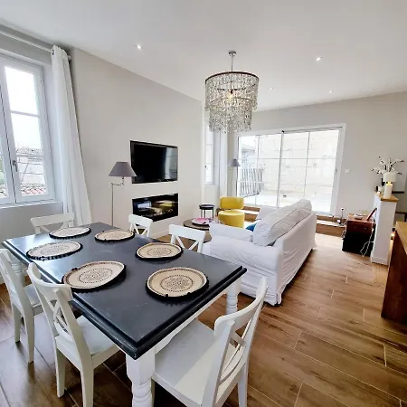 Apartament Spacieux Et Lumineux Duplex Avec Terrasse Hypercentre