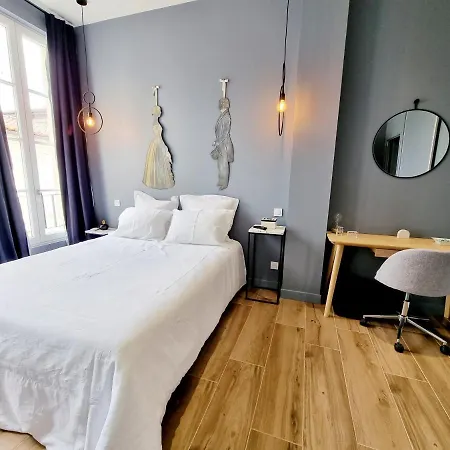 Apartament Spacieux Et Lumineux Duplex Avec Terrasse Hypercentre Angoulême